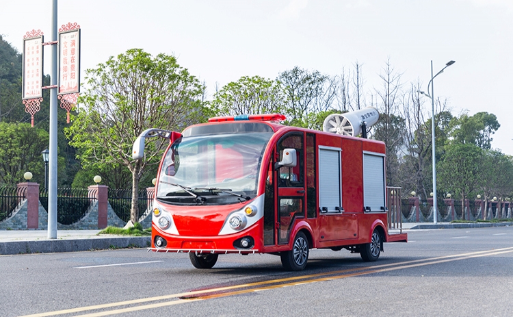 2座除塵車，道路降塵霧炮車