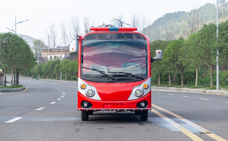 2座除塵車，道路降塵霧炮車